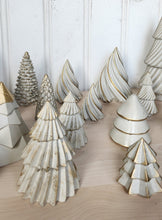 Load image into Gallery viewer, Concrete Christmas Trees - White - Tree&#39;s 25/26 Featured
