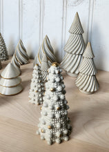 Load image into Gallery viewer, Concrete Christmas Trees - White - Tree&#39;s 16/17 Featured
