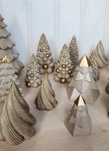 Load image into Gallery viewer, Concrete Christmas Trees - Beige - Tree&#39;s 16/17 Featured
